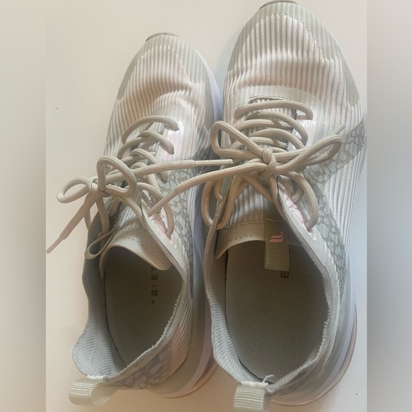 Fabletics shoes - Picture 2 of 5